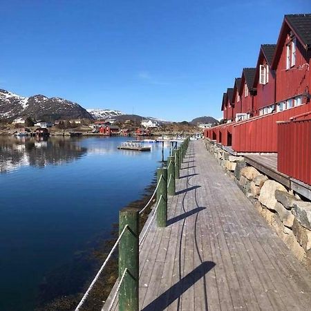 Ballstad Brygge Rorbu المظهر الخارجي الصورة