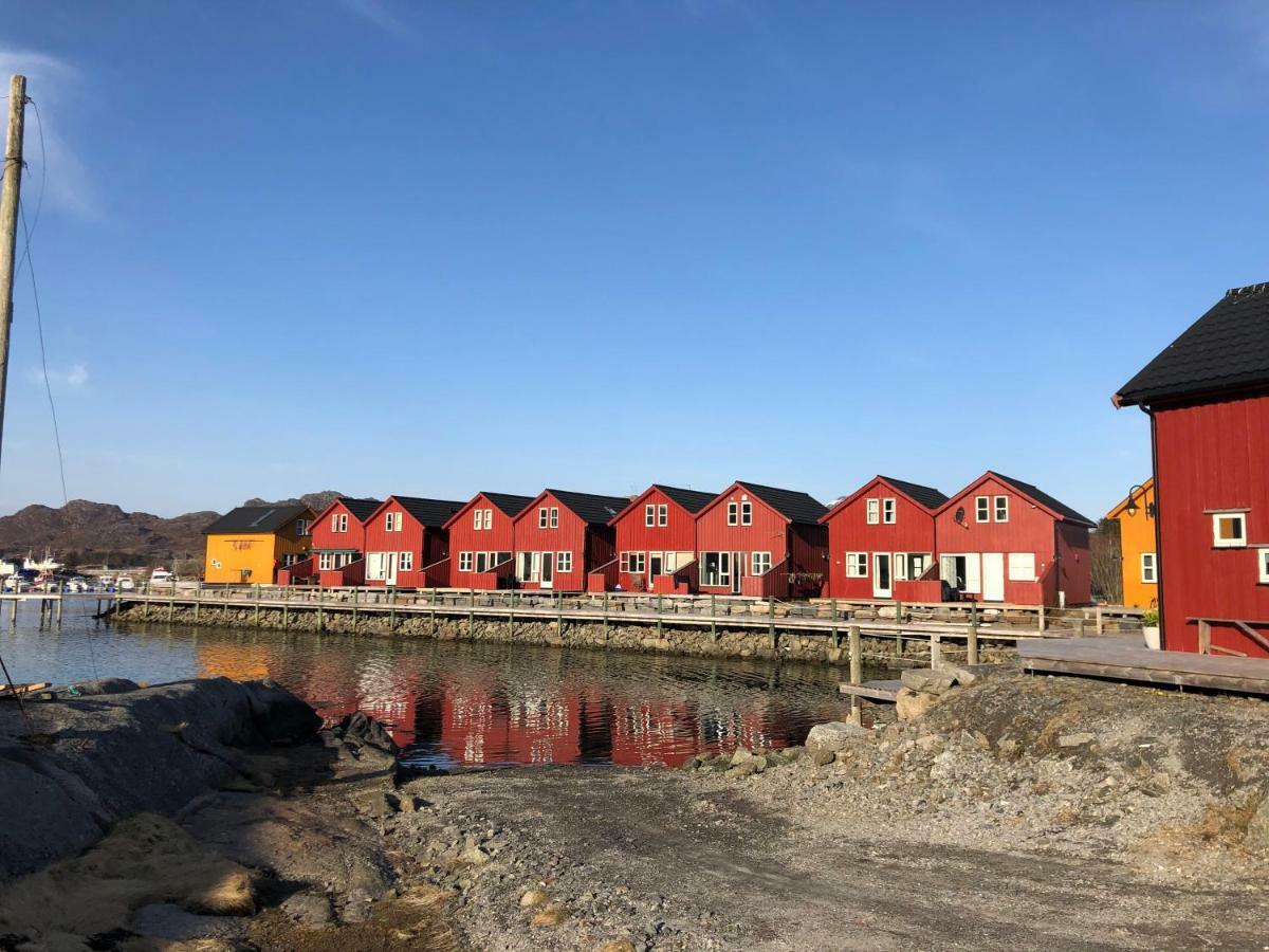 Ballstad Brygge Rorbu المظهر الخارجي الصورة
