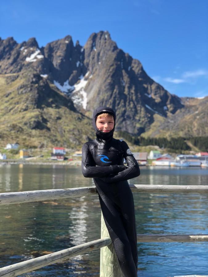 Ballstad Brygge Rorbu المظهر الخارجي الصورة